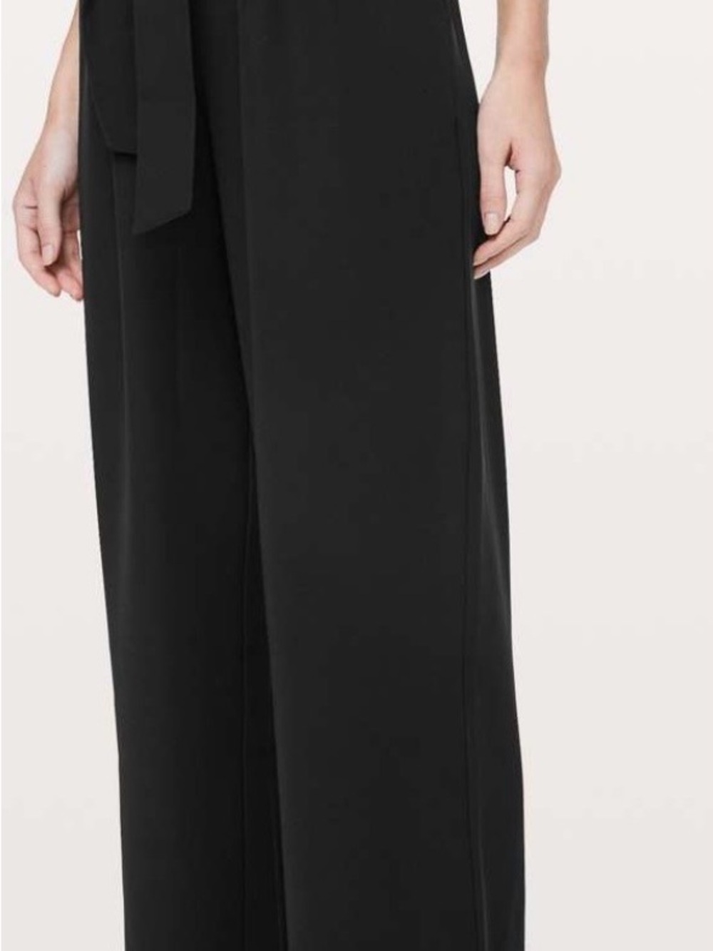 Lululemon noir tie waist wide leg pleated pants/ trousers - Black size 4.